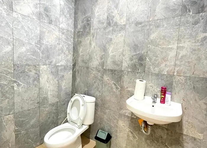 2 Bed Spacious Family House With Garden View * Jembrana